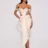 Corsets Miss Circle | Umbrielle Pearl White Lace Satin Corset Off Shoulder Gown